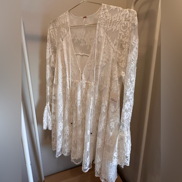 Free People Aurelia Lace Dress NWT size M / fits well for sizes S and M - Picture 5 of 6